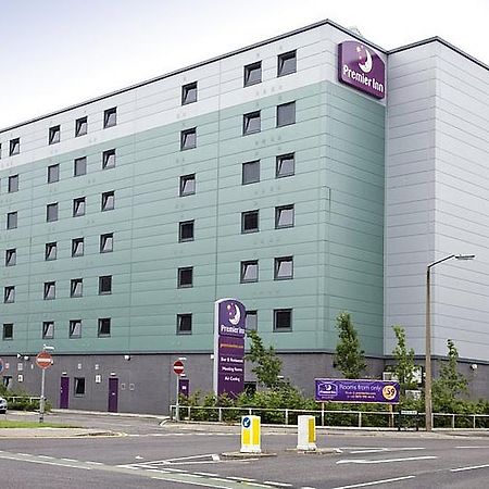 Premier Inn London Elstree / Borehamwood Exterior foto